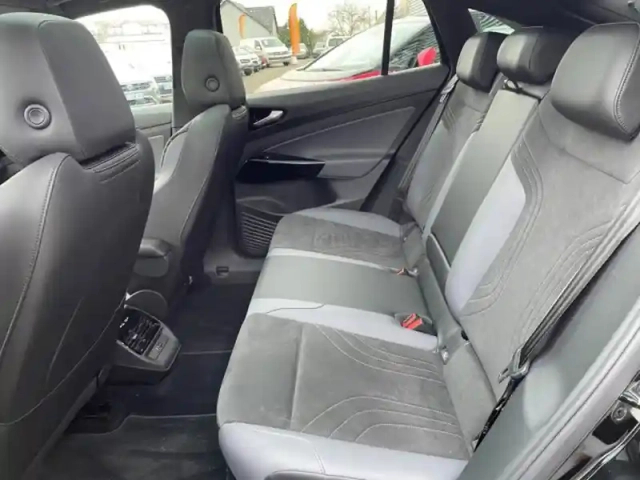 Volkswagen Id.5 77 kwh - 204ch pro performance — photo 14