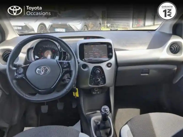 Toyota Aygo 1.0 vvt-i 69ch x-play 5p — photo 8
