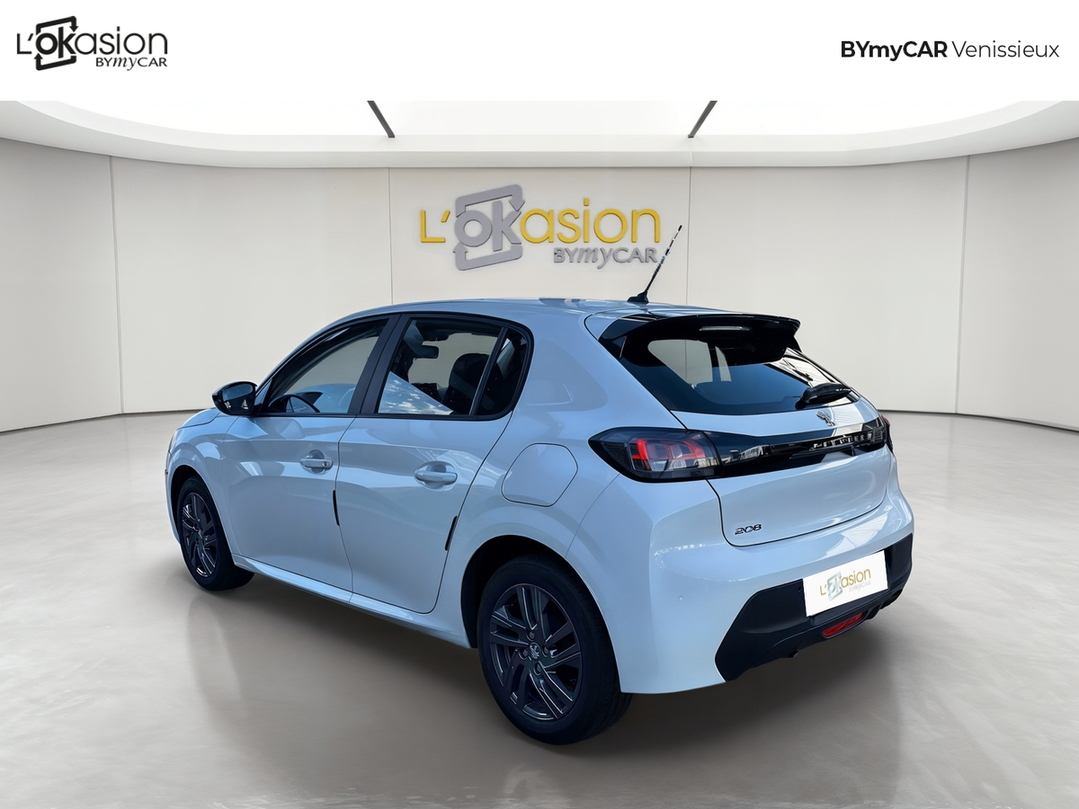 Peugeot 208 PureTech 75 S&amp;S BVM5 — photo 3