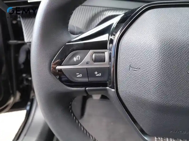 Peugeot 208 puretech 100 s&amp;s bvm6 — photo 19