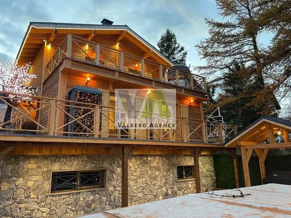 Chalet 5 pièces 209 m²