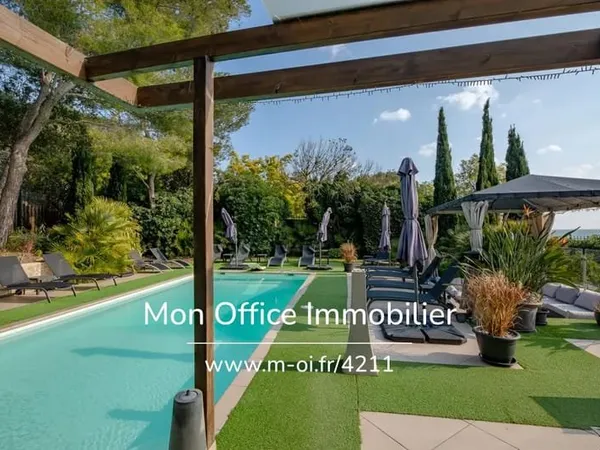 Référence : 6134-SIC. - Superbe maison vue mer St Aygulf