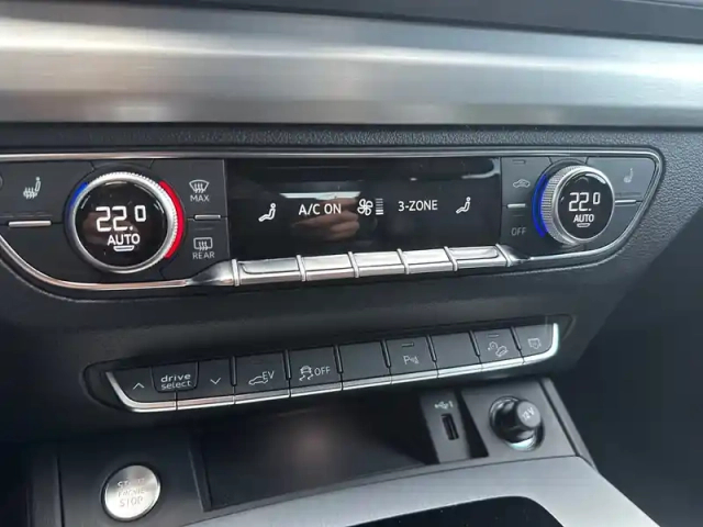 Audi Q5 55 tfsie 367 s tronic 7 quattro — photo 46
