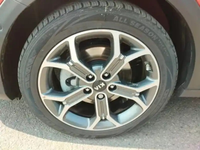 Kia Xceed 1.6 gdi 105ch + plug-in 60.5ch design dct6 my22 — photo 9