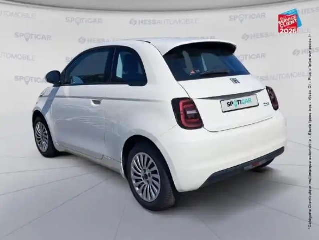Fiat 500 e 95ch action — photo 8