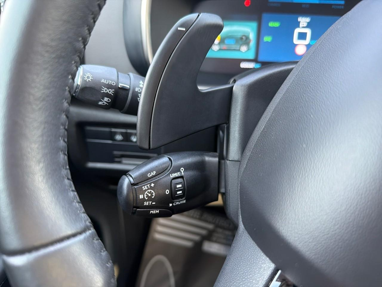 Citroën C5 Aircross hybrid 225ch shine pack e-eat8 — photo 17