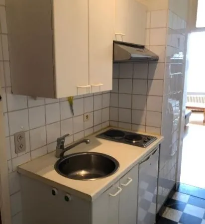 Appartement studio 2 pièces entièrement rénové & meublé