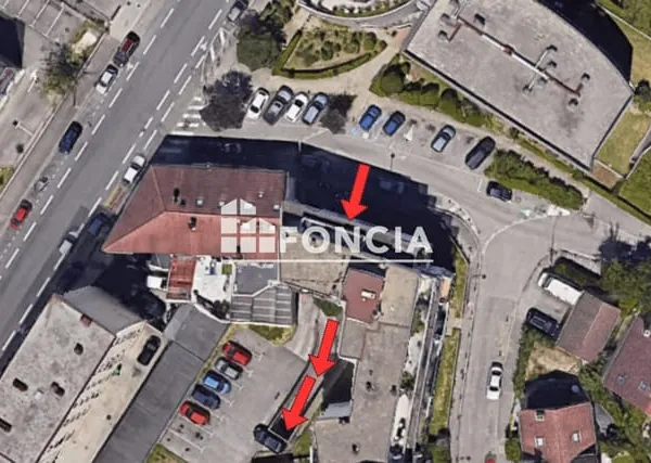 5 GARAGES A VENDRE - CHEMIN DES ESSARTS