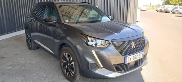 Peugeot 2008 puretech 130 s&amp;s eat8