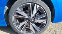 Peugeot 308 PHEV 180ch Allure e-EAT8 — photo 11