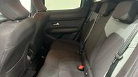 Dacia Duster 1.6 hybrid 140ch Extreme — photo 13