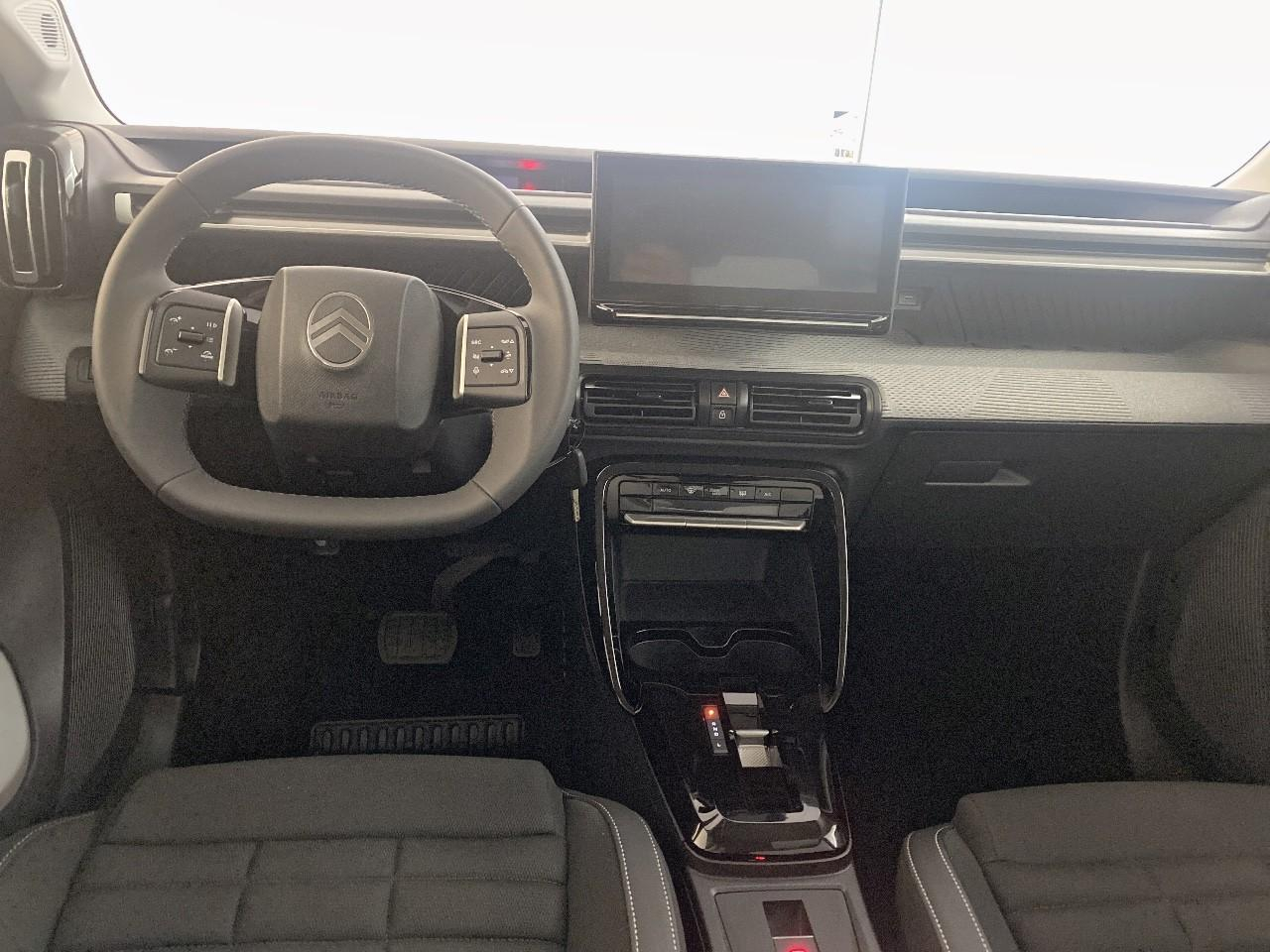 Citroën C3 Aircross hybride 145 ch aut max — photo 8
