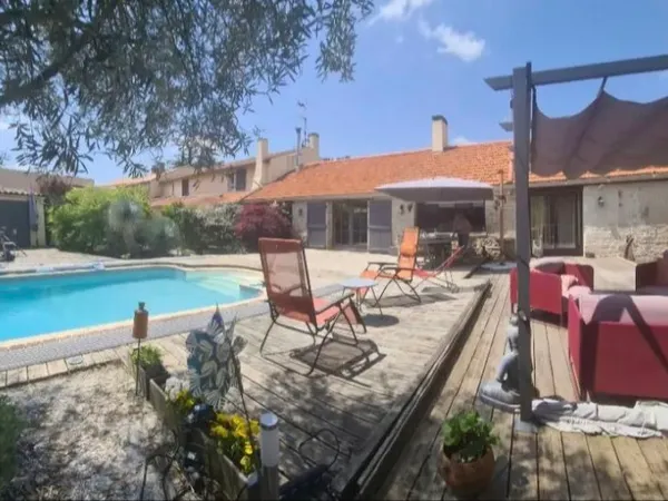 Vends maison - 288m²