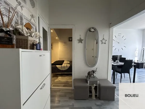 A VENDRE T2 CALME ET LUMINEUX - CENTRE VILLE DE CHAMBERY