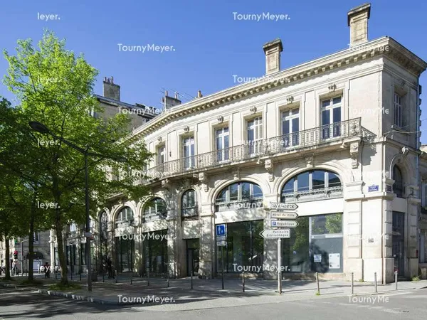 Local commerciale à louer BORDEAUX