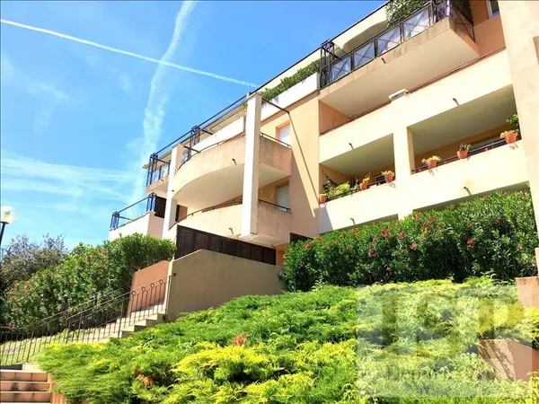 APPARTEMENT AIX EN PROVENCE - 2 pièce(s) - 42.12 m2