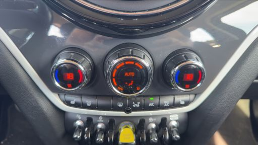 Mini Countryman 1.5 Cooper S 224 ALL4 Steptronic 6 - Chili – 2018 – 159980 km – Hybride rechargeable – Boîte Automatique — photo 49