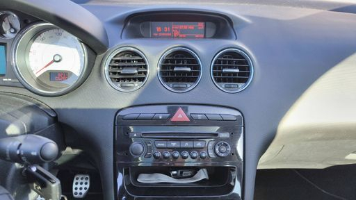 Peugeot 308 GTI 1.6 THP 200 - N/A – 2010 – 106380 km – Essence – Boîte Manuelle — photo 25