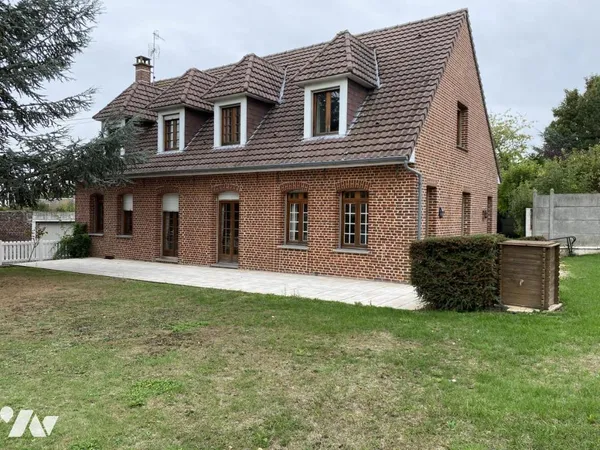 Maison 8 pièces 192 m²