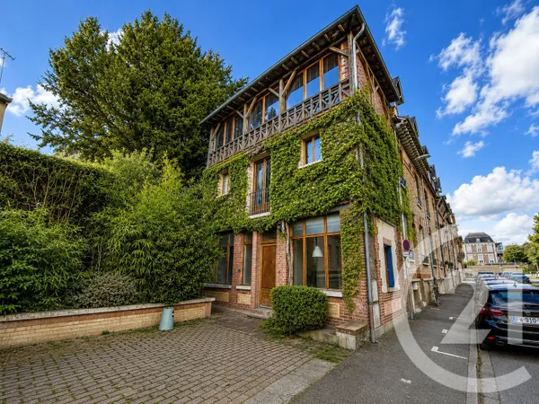 Murs commerciaux 82 m²
