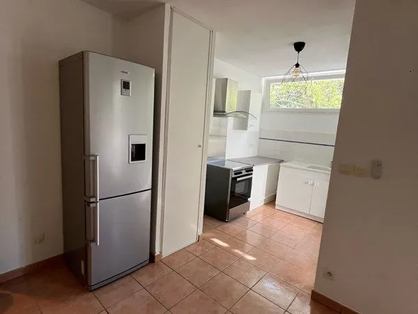 Appartement T2 meublé CLIMATISATION Miramas