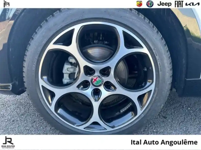 Alfa Romeo Tonale 1.6 diesel 130ch ti tct — photo 3
