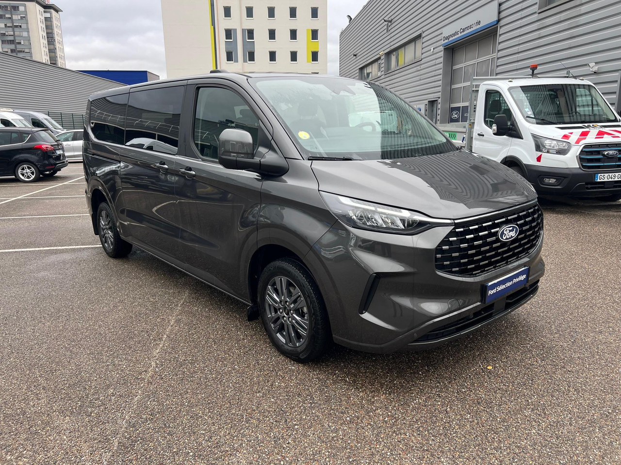 Ford Tourneo Custom 320 L2H1 2.0 EcoBlue 150 ch — photo 7