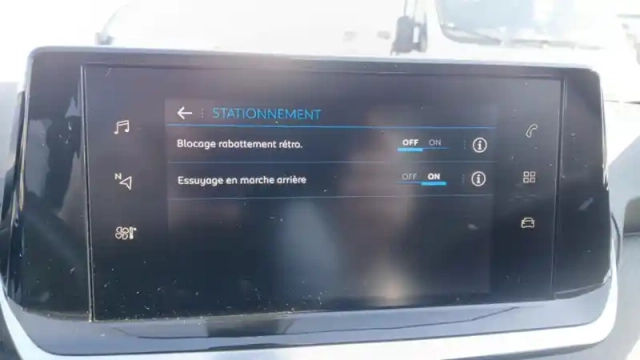 Peugeot 2008 puretech 130 s&amp;s eat8 — photo 63