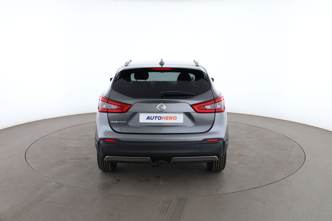 Nissan Qashqai 1.3 DIG-T Tekna DCT — photo 4