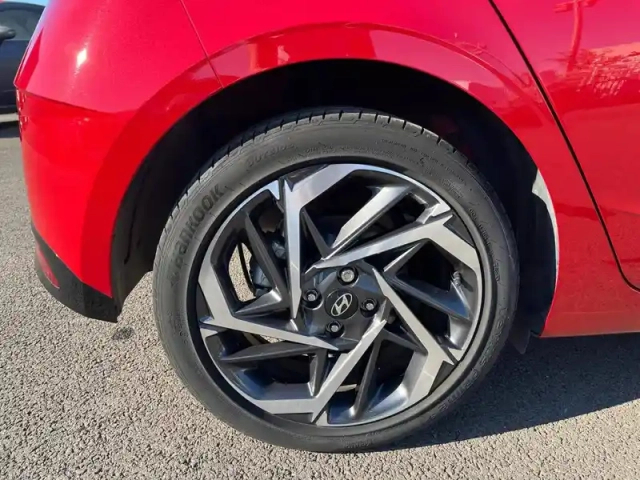 Hyundai I20 1.0 t-gdi 100 dct-7 hybrid 48v — photo 17