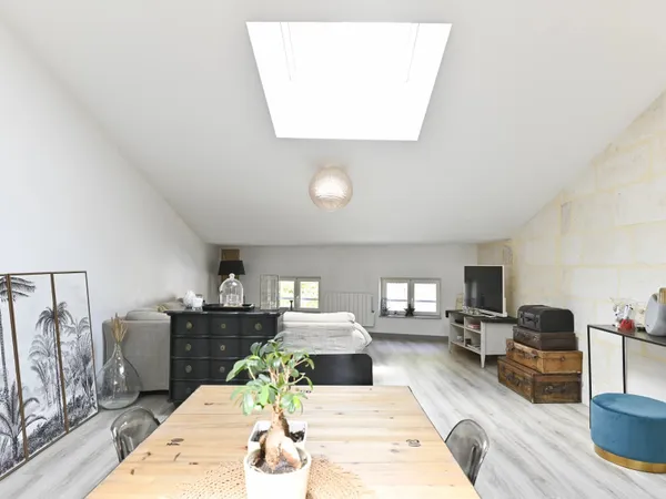 Appartement à Niort, 5 pièces, 104.18 m²