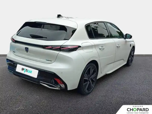 Peugeot 308 phev 225 e-eat8 — photo 3