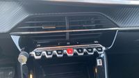 Peugeot 208 1.2 Hybrid 136ch Allure e-DCS6 — photo 26