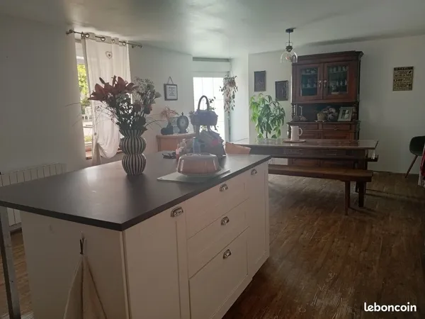 Maison en pierre 181 m² rénovée - 5 ch - DPE B - Saint-Barthélemy