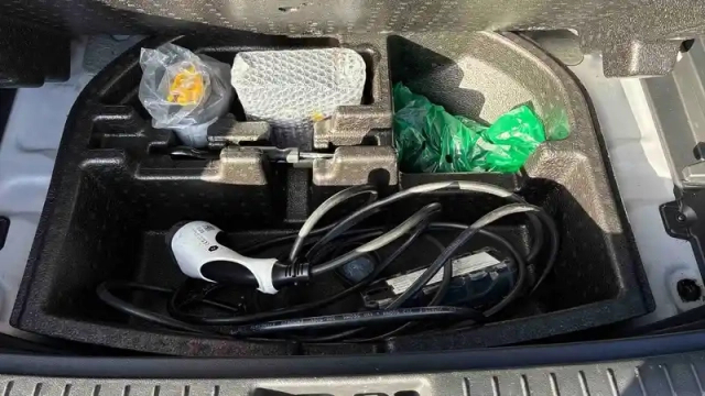 Hyundai Kona electrique 64 kwh - 204 ch — photo 15