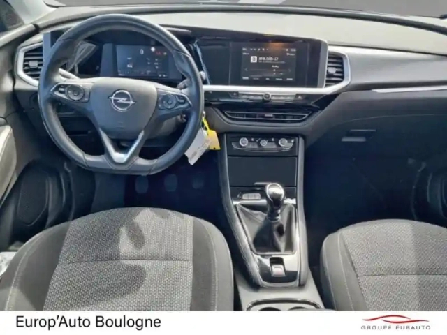 Opel Grandland 1.2 turbo 130ch — photo 8