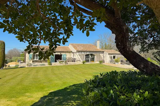 Villa 6 pièces 200 m²