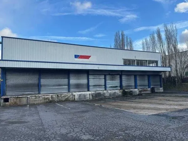 Bureaux 1650 m²
