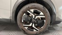 Peugeot 2008 1.2 PureTech 100ch S&S Allure — photo 20