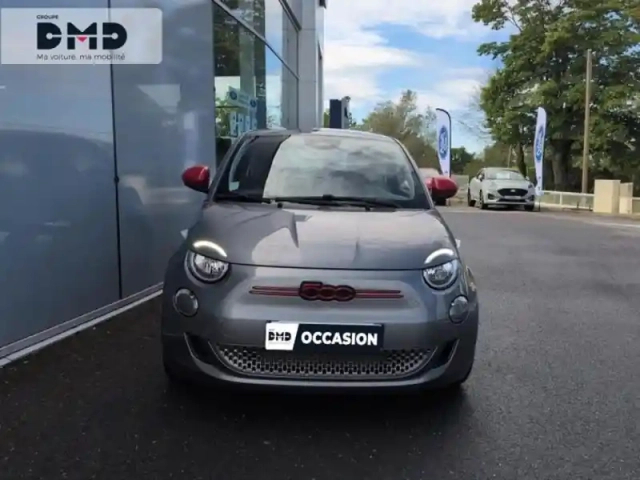 Fiat 500 e 95ch (red) my23 — photo 4