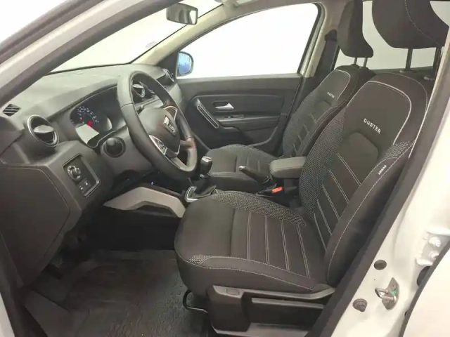 Dacia Duster eco-g 100 4x2 — photo 11