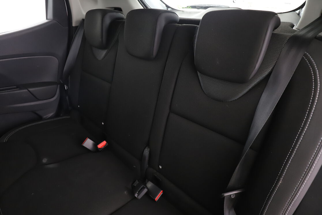 Renault Clio 1.5 dCi Energy Business — photo 13