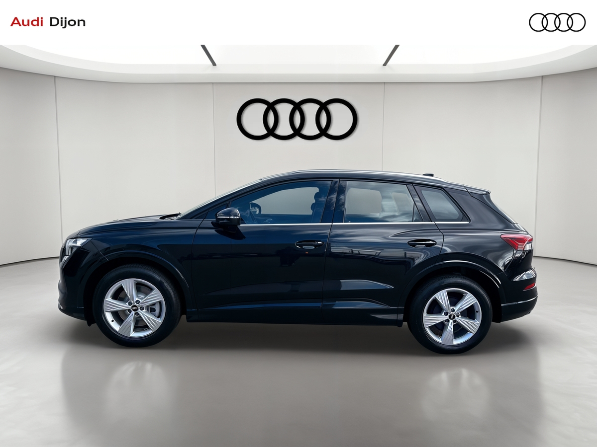 Audi Q4 SUV e-tron Performance Pack Business — photo 2