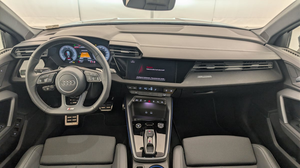 Audi A3 Sportback — photo 13