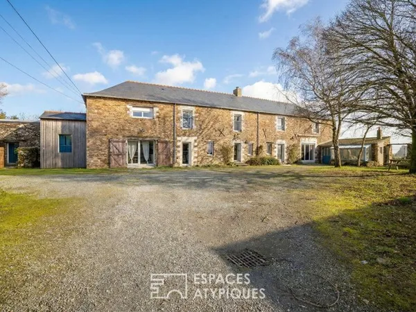 Maison d'hotes dans son écrin de verdure avec piscine