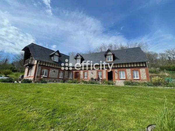 Maison 7 pièces 210 m²