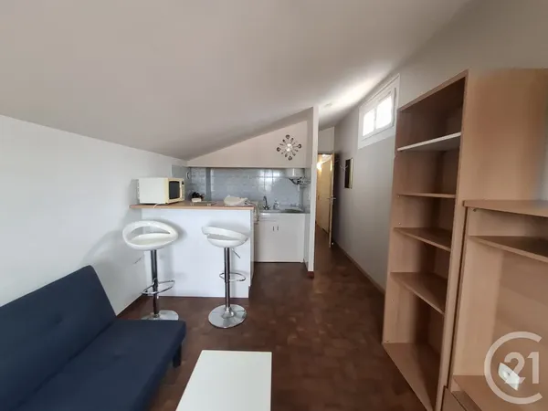 Studio 1 pièce 21 m²