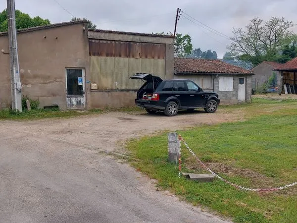 A vendre batiment professionnel