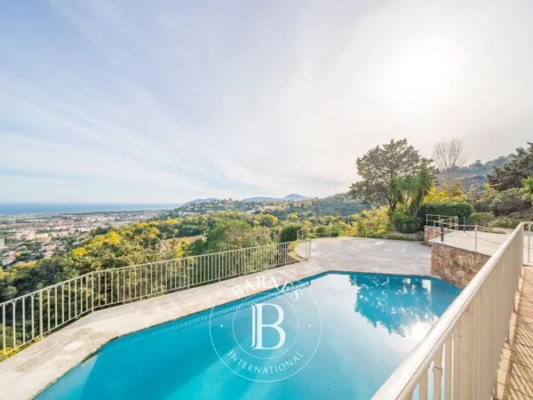 MANDELIEU LA NAPOULE - VILLA VUE MER PANORAMIQUE