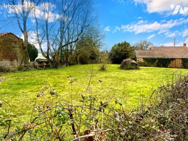Terrain 451 m² LE CHAMP ST PERE